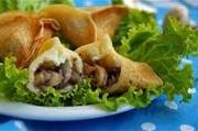 Блинчики с грибами и сыром