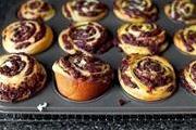 Булочки с шоколадом и корицей