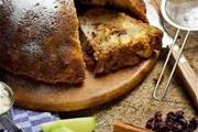 Кекс с грушей, яблоком и орехами