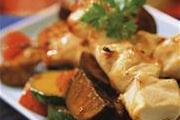 Куриные шашлыки с овощным соте