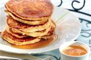 Оладьи с творогом и яблоками