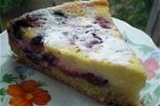 Песочный ягодный пирог со сметанной заливкой