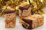 Пряничные кубики с ананасом
