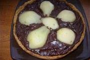 Шоколадно-кофейный торт с грушами