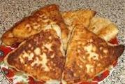 Сырные лепёшки на скорую руку