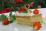 Торт "Клубничный Baumkuchen"