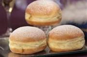 Заварные пончики с шоколадной начинкой